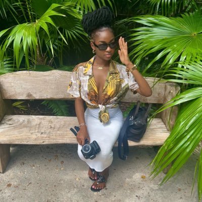 IiiamNelly's profile picture. hey pretty people 🫶🏾🫶🏾                         click the link ↓