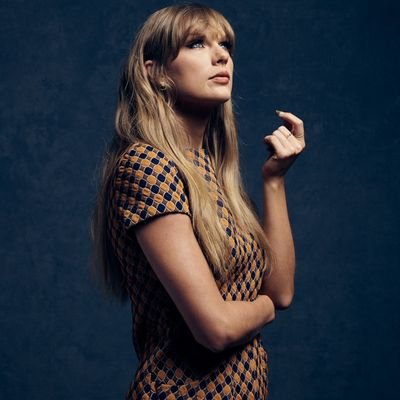 SoppieMaser04's profile picture. Swiftie 
Ben Barnes stan
Directioner
Potterhead
Ravenclaw
Marvel stan
Halsey Stan 
She/her