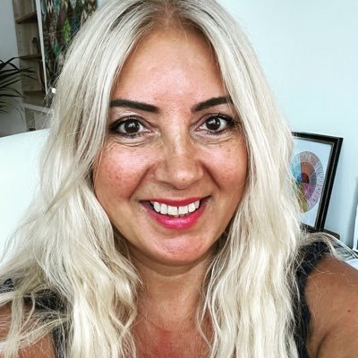 Couples compassionate counselling. Specialising in relationships, trauma, anxiety & depression. Supervision, holistic therapist & life coach.