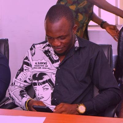 AsiegbuGodwin's profile picture. NO BILLIONAIRE MADE IT THROUGH SALARY.