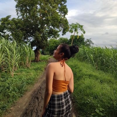 tweetnigina's profile picture. 