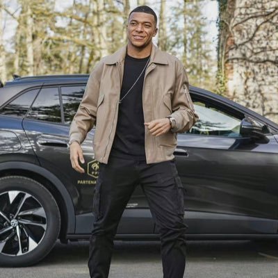 romanti77178225's profile picture. f b n