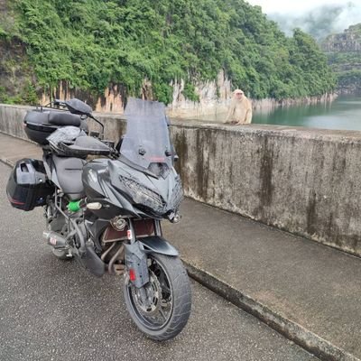 🇹🇭バンコク駐在中。
2019年末〜在タイ。休日は美味しい食を求めて歩きorBTS,MRTor自転車orバイクで探索。
日本：Ninja1000、タイ：Versys650