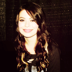 mirrishcosgrove's profile picture. holi,soy Miranda y soy un unicornio♘,aiósh.