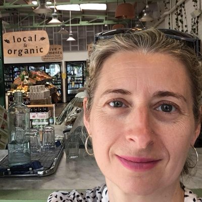 Digital Anthropologist. Grief + Young People + Tech. ARC Research Fellow @RMIT + @DigitalEthno + @AusDeath I’m sharondigital elsewhere 🏳️🌈🇬🇧🇺🇸🇩🇰in🇦🇺