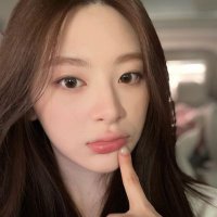 𝐬𝐮𝐦𝐦𝐞𝐫 𝐝𝐚𝐲𝐬.(@sd_seeun) 's Twitter Profile Photo