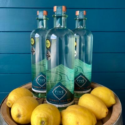 Five Fathoms Spirit is a small batch gin distillery on the banks of the Humber Estuary, Lincolnshire.