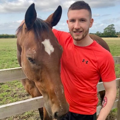Talk about horses (and football) for a living 🎙️ was @AtTheRaces, now @Timeform, always @FCHTOnline. BHA Grad. David Maxwell fan. Staying chasers & Shaymen.