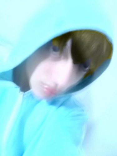 Elogios não me elevam,critícas não me rebaixam,sou o q sou,não o q acham… Eu sou oque vç jamais será  ........