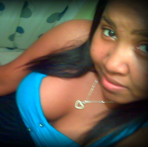 MuChEkiiTa's profile picture. I trust in you, C H R I S T =D
Mi #JahBlessU' // Me ♥ #Dancehall // If U'♥Too... 
FollowMe..I'llFollowBack