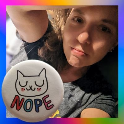 nina_in_LA's profile picture. DE, US, JP, LA🌅 •jeweler in training• been there done that•lgbtq+•she/her/they• frequently on a hike or bike on some trail with @toshogu •七転び八起き! •🏳️🌈• BLM!