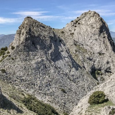 Fragment principal de la machine d'Anticythère. Le mécanisme consiste en un système complexe de 32 roues et plaques portant des inscriptions relatives aux signe