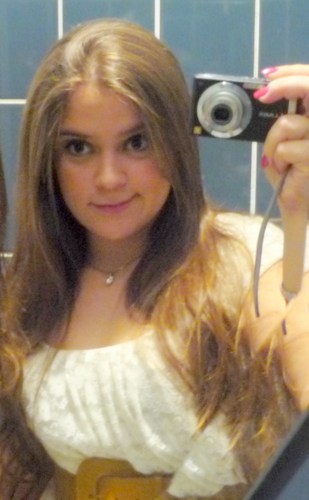 s2lariis2's profile picture. Embora ninguém possa voltar atrás e fazer um novo começo, qualquer um pode começar agora e fazer um novo fim.