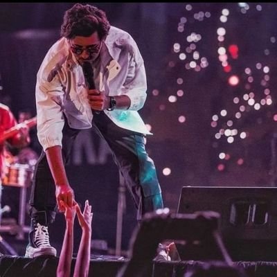 Fan_of _@DarshanRavalDz❤️🥀
Bhige zammen asmano magar sukha raha ek mera hi ghar duniya hain teri nigahon main bs tujhe main hi na nazar 💙✨🥀
Spread love 💙🥀✨