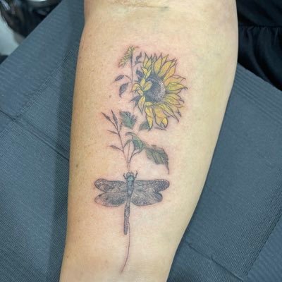 jane_webber's profile picture. Born 4 better things, in meantime I mother, grandmother, politic, travel and do meerkat impressions with my friends  #RejoinEU