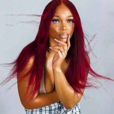 Aesthetic Model ✨ J.RxLani’s Mom 🤍