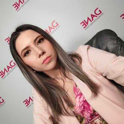 PaulaDelG's profile picture. Periodista. Especialista en periodismo político y económico. Máster en comunicación y visualización de datos.