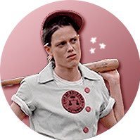(she/her) Co-host on @BigGayEnergyPod. Connoisseur, analyzer and appreciator of queer media 🌈📺🎧📕