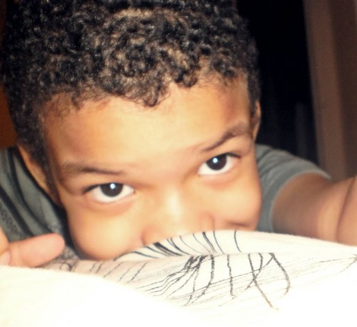 Erick Irmão do @Digoo_RT Prazer a Todos Sou Uma Gracinha me segue ? ;pp'