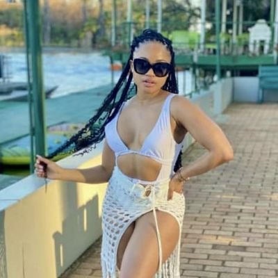 Lisathando4's profile picture. 