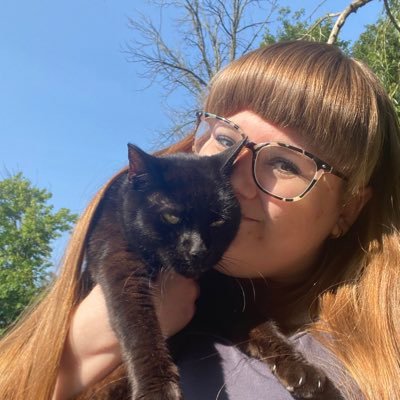 officially a crazy cat lady🐈⬛❤🐈to donate to the kitty colony: https://t.co/CRkqdl9ANh