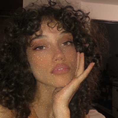 MoraFrydlewsky1's profile picture. 