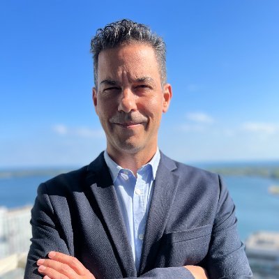 NOW AT BLUESKY - https://t.co/CDycGc66KO Award-winning Producer/Entrepreneur/Marketer
+Founder @MusicTechTO & https://t.co/UjoaraLICE
#BLM He/Him