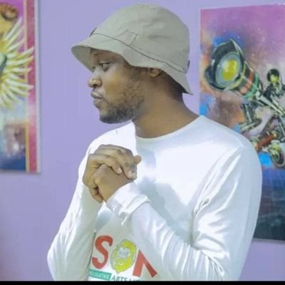 ntyam's profile picture. hiphopeur vanneur punchlineur 
tu follow ou koi ?