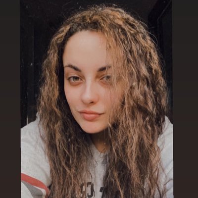 Saraamil12's profile picture. 98. Sara Méndez Amil - Graduada Social - uvigo.