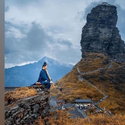 iblueneon's profile picture. 🌍🌎🌏