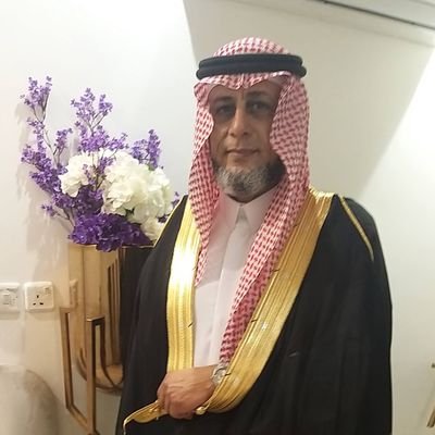 لا أطمع لنيل أفق بعيد خطوه واحده تكفيني