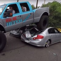 I hate cars 💢😡 (@bayouraptor) 's Twitter Profile