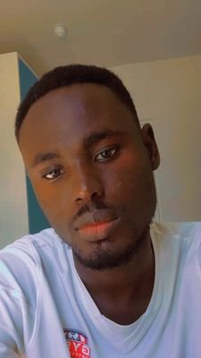 Page81161357's profile picture. 🙏🎧🎬⚽️