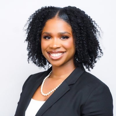 chelsie_pdexter's profile picture. OBGYN PGY-2 | HBCU Alum | views are my own. she/her 🌈