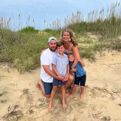 Mom of 2, SLP, Book Lover