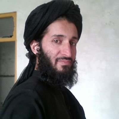 تيـره شـوه دکفرشــــــــپه سـهاره اذان ووايه
مات دی تور اشغال کړ غازي ياره اذان ووايه