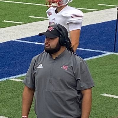 Assistant D-Line Coach @Nicholls_FB NSU 23’ DLS19’🎓 #glsathlete