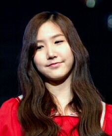 에이핑크 홍유경양봇입니다 맞팔은 이벤트를 통해서만 해드려요. 곤란한질문은삼가해주세요. I'm not real hong yu kyung.