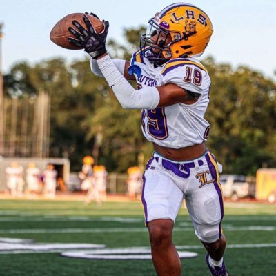 c/o 2024 5’10 160lbs db/wr💜💛 1x state champ 1st team all district. Tay958@students.sjpsb.org 504-239-4311 #Jucoproduct