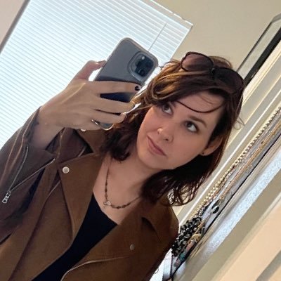 harpsinreallife's profile picture. A personal account for personal things. I write gender transformation fiction. #Trans HRT 11/2020 She/Her