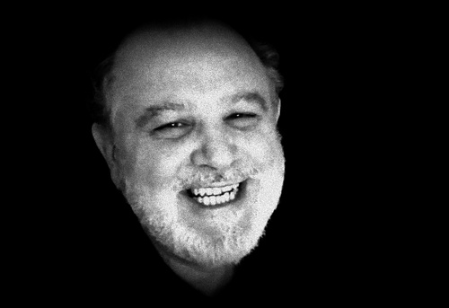 A disruptor of the mind in the pursuit of dreams.
Author - Change Architect, Educator, Speaker, Therapist, NLP and de Bono trainer, Belief Change specialist