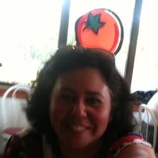 lepitta's profile picture. ELteacher, supermom, friend, twittadicted, patient, agitadora cultural, basically multi. Develop EFLbooks, PR, love spending time w friends now mktdigital & TV