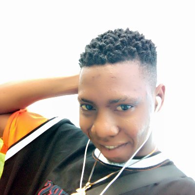 Up coming artist
A singer and a song writer
Boss of his own 👑🔥
Very talented 🎤🦓