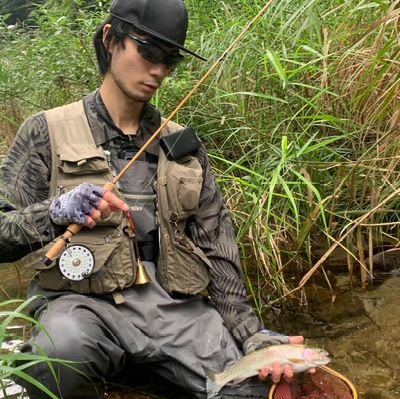 プロ無職/底辺FlyfishingYoutuber /自称野川フィールドテスター
 
 石巻専修理工生物(中退)→日本板硝子(派遣)→養鶏場(正社)→國學陰神道1年→國學陰日文2年→國學院日文3年 ひげくろのたいしょう
6浪だけにRock'n,rollな人生