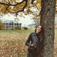 Anna Valaka (@valakavivian) 's Twitter Profile