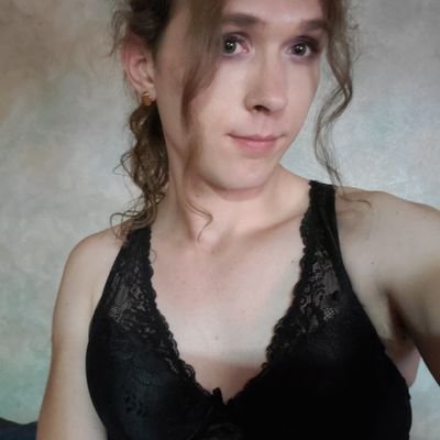 Gamer tag BreadMoldy
PS4 is the platform I'll be wreckin or getting wrecked.
💚 nature, plants, growing, and learning.