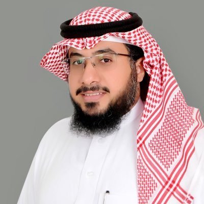مدير مشاريع.. مدرب لإدارة المشاريع.. متفاءل كثيرا.. ونسأل الله من فضله