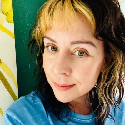 Writer of dark & unsettling things | Reluctant Floridian | Rep'd by Claire Cavanaugh @TRFNews | pubs: @EratoMagazine | @kcbthemag | CNF @womenonwriting
