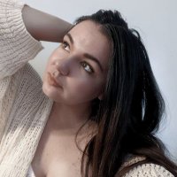 Emily | UGC creator (@heyitsemrosee) Twitter profile photo