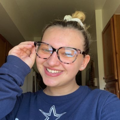 Briana__Marie21's profile picture. purdue u global’25